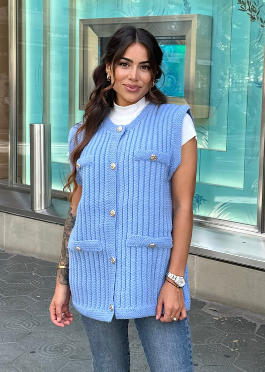 KNITTED VEST WITH GOLD BUTTONS N