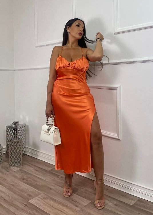 Vestido Satén – Espalda Cruzada