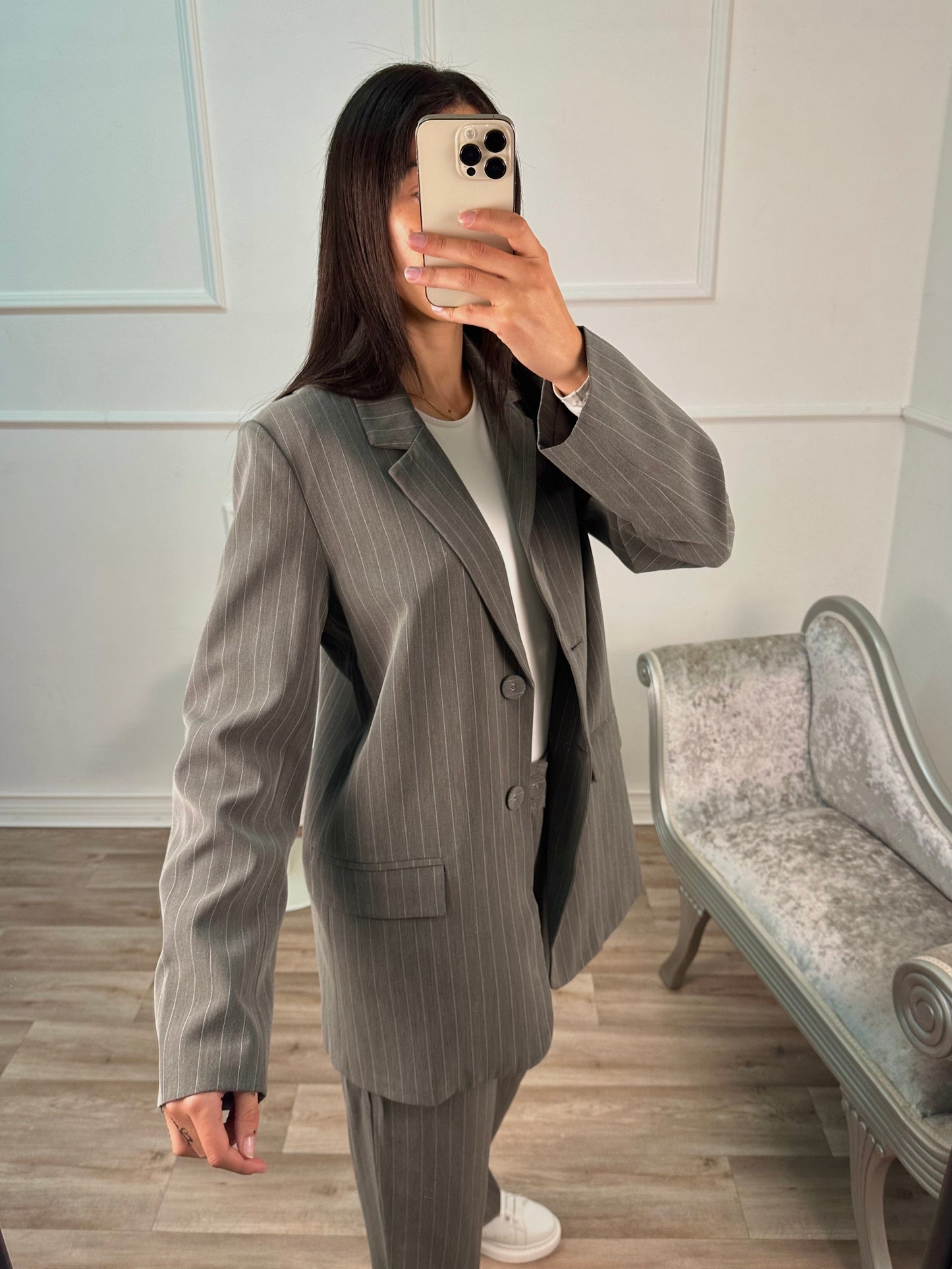 BLAZER OVERSIZE GRIS RAYAS